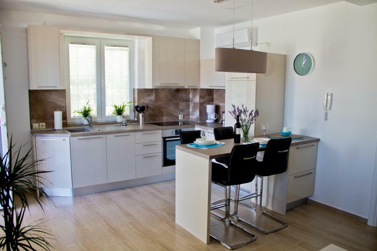 Apartmani Zoric Punat Luaran gambar