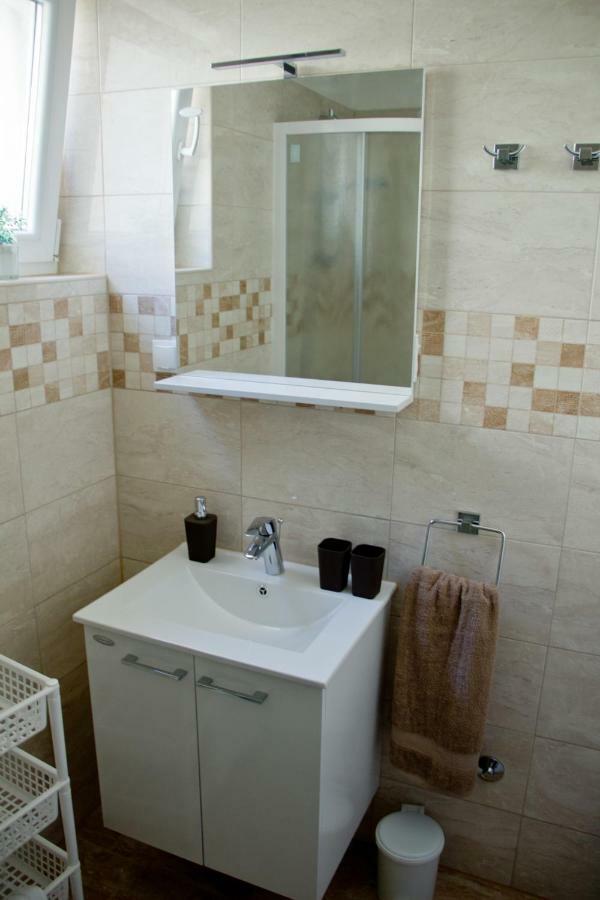 Apartmani Zoric Punat Luaran gambar